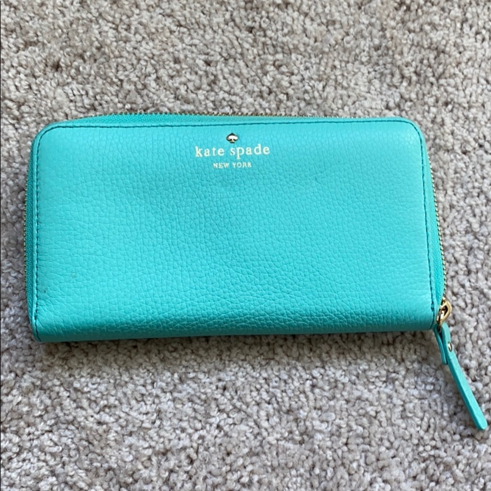 Kate Spade - Zip Wallet